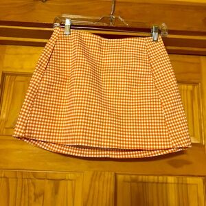 Urban Outfitters XS-TP mini skirt
